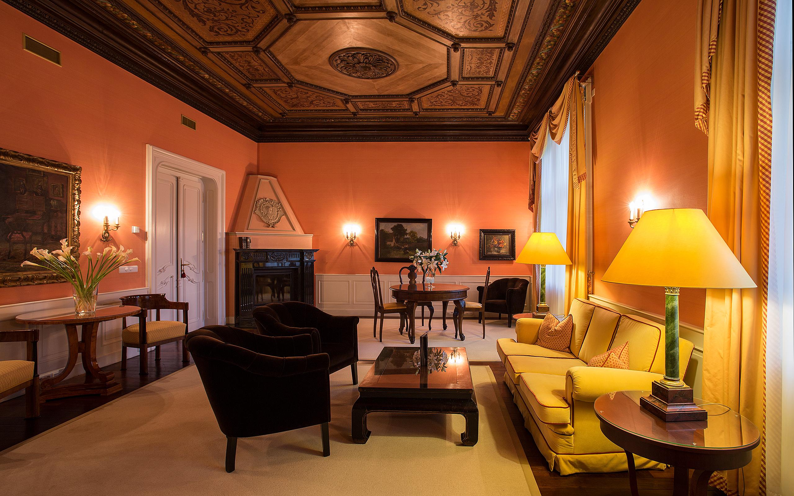 Le Palais Art Hotel Praha Bagian luar foto The living room