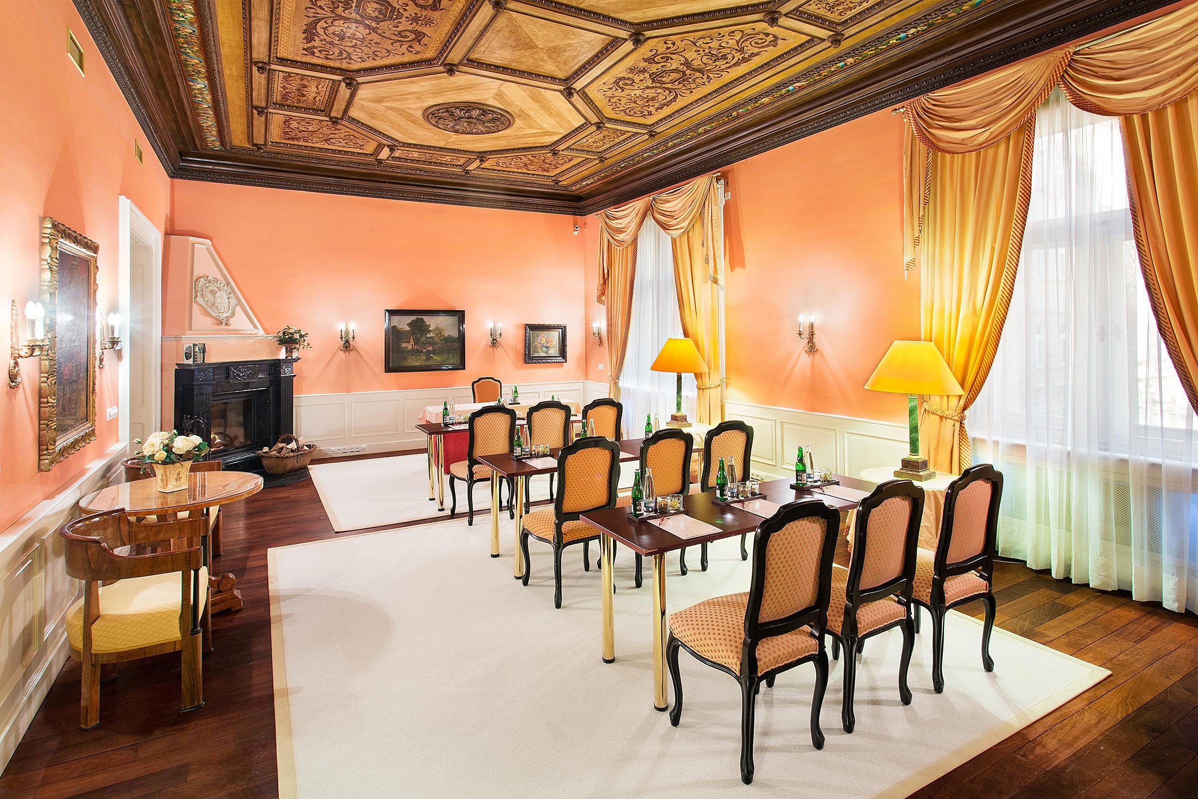 Le Palais Art Hotel Praha Bagian luar foto The interior of the hotel